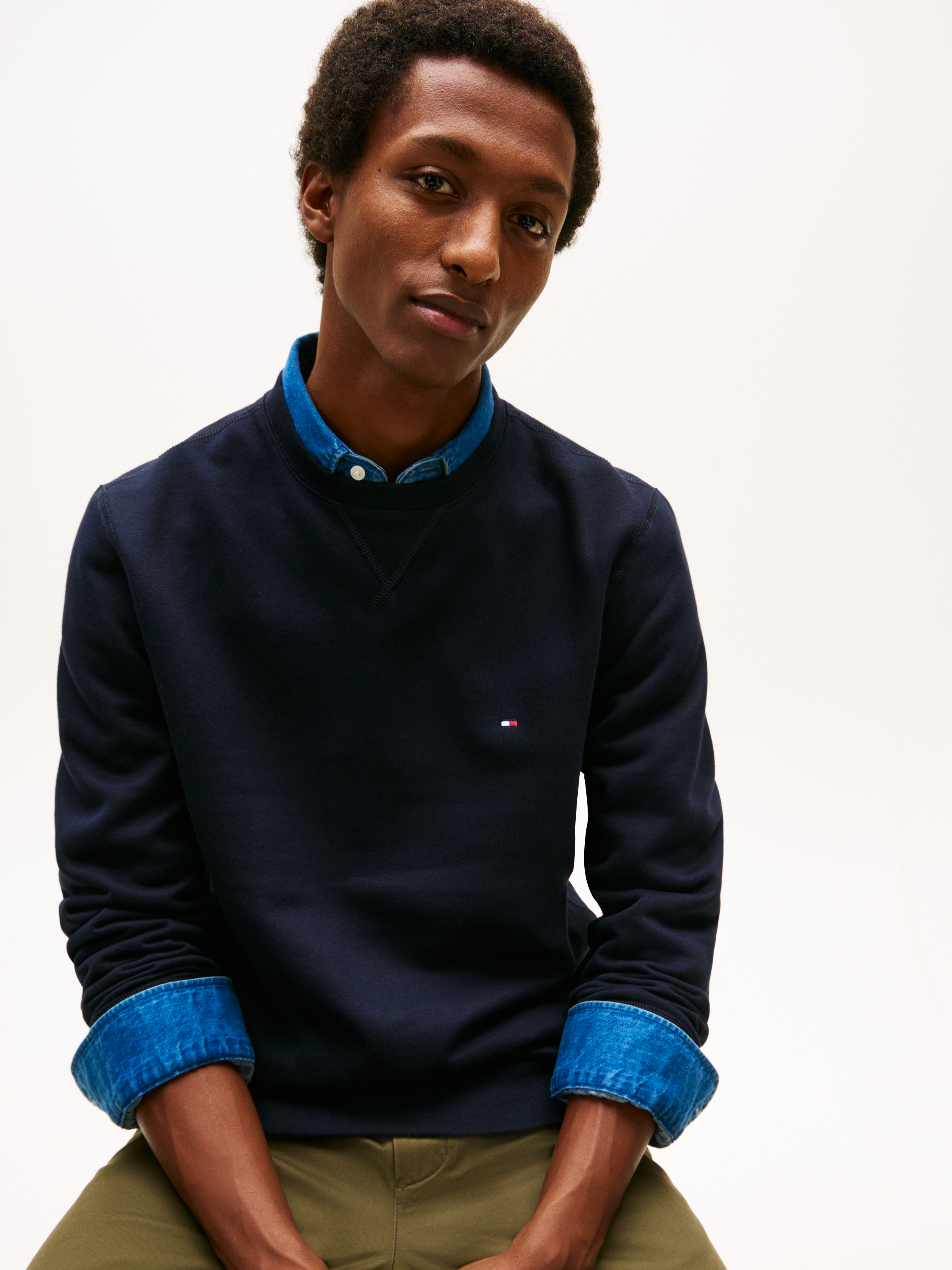 ESSENTIAL FLEECE CREWNECK