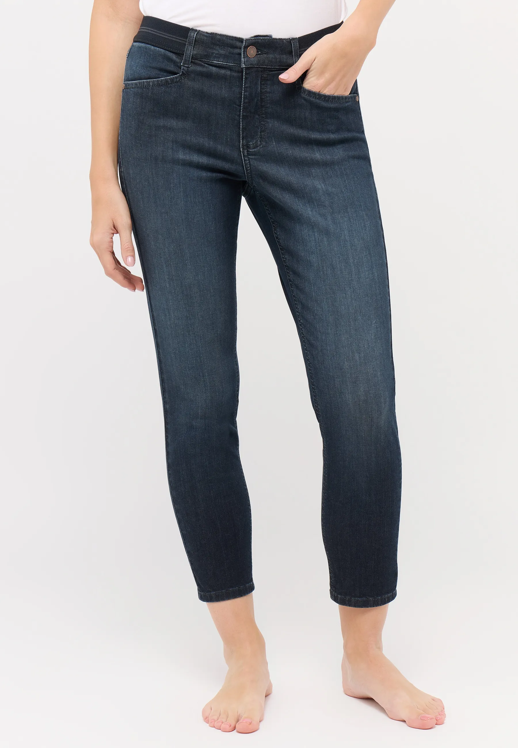 332688907-3015 ORNELLA SPORTY