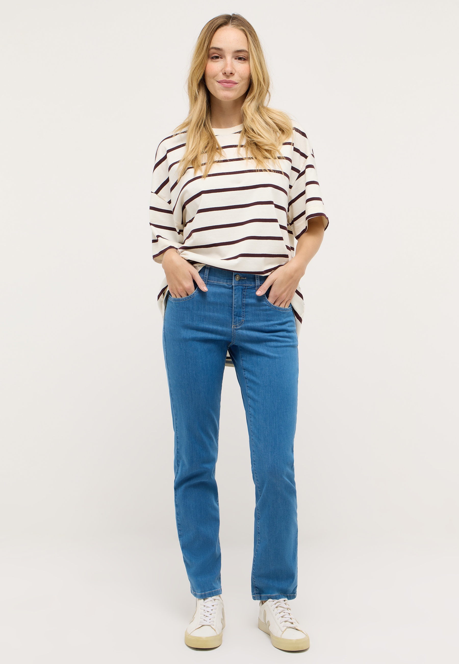3328000-34 DOLLY